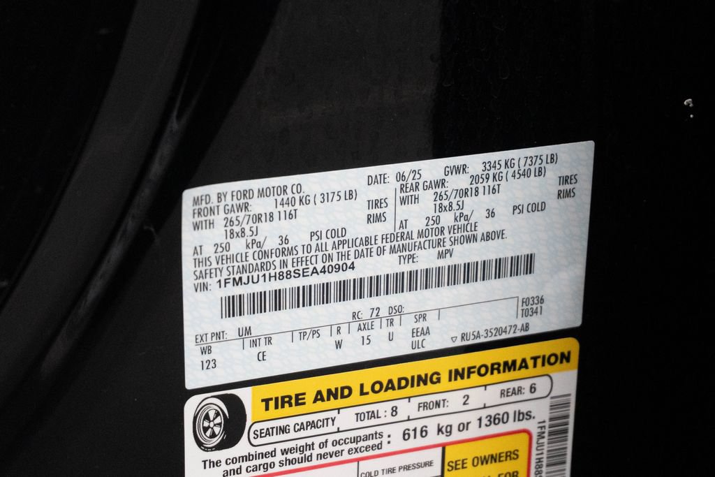 Used 2025 Ford Expedition Active RWD image 35