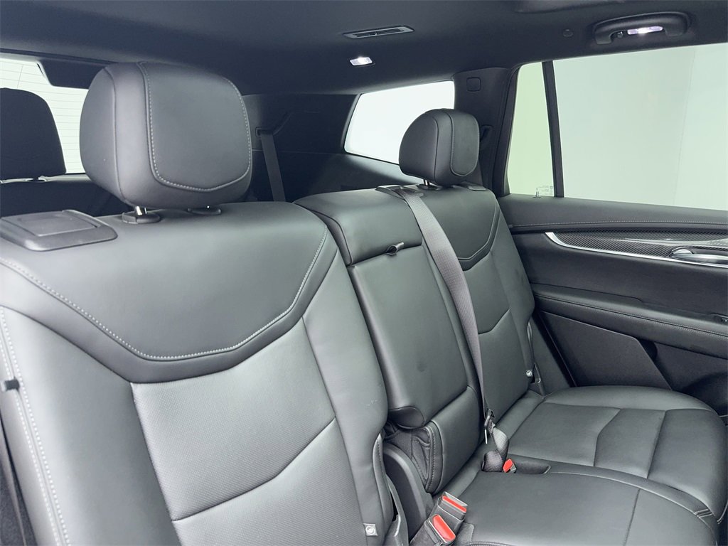 Used 2024 Cadillac XT6 Sport image 51