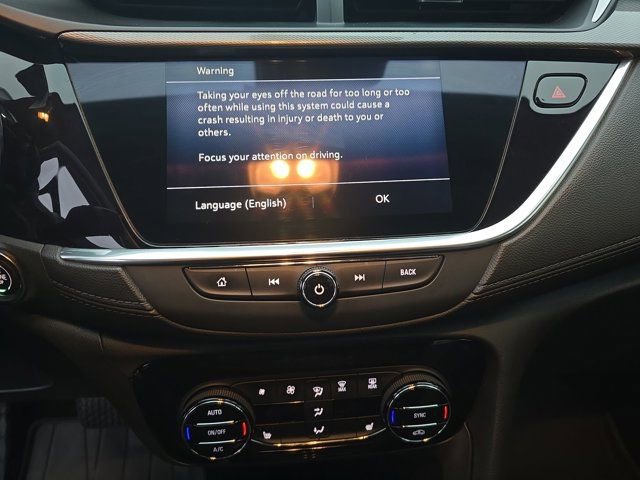 Used 2020 Buick Encore GX Select image 19