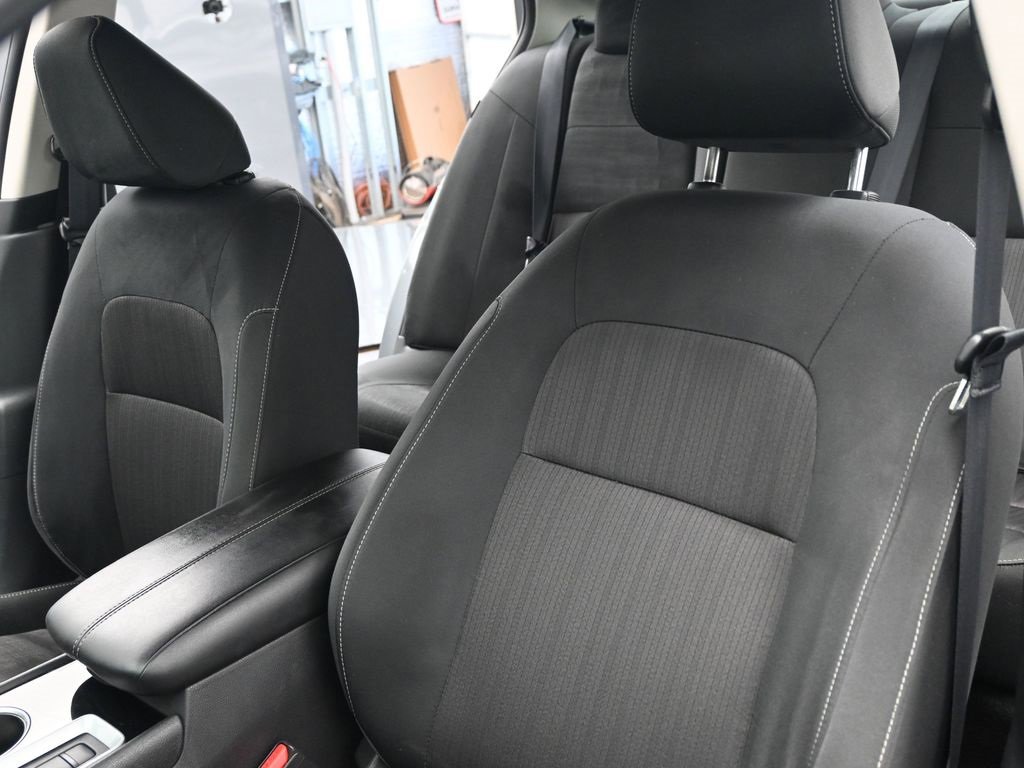 Used 2024 Nissan Altima 2.5 SV image 9