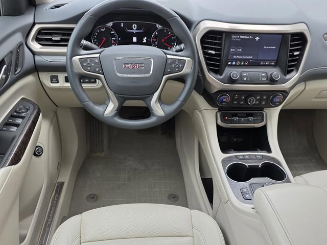 Used 2023 GMC Acadia Denali w/ Denali Ultimate Package image 13