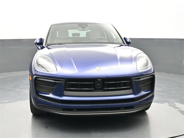 Certified 2023 Porsche Macan S image 28