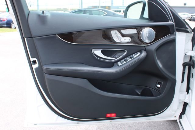 Used 2018 Mercedes-Benz C 300 4MATIC Sedan image 10