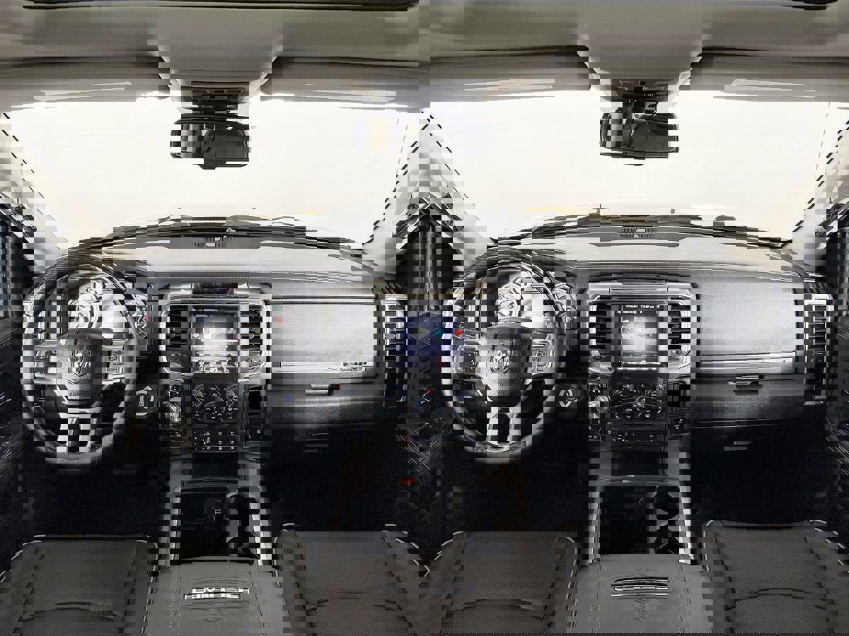 Used 2015 RAM 1500 Laramie Limited image 62