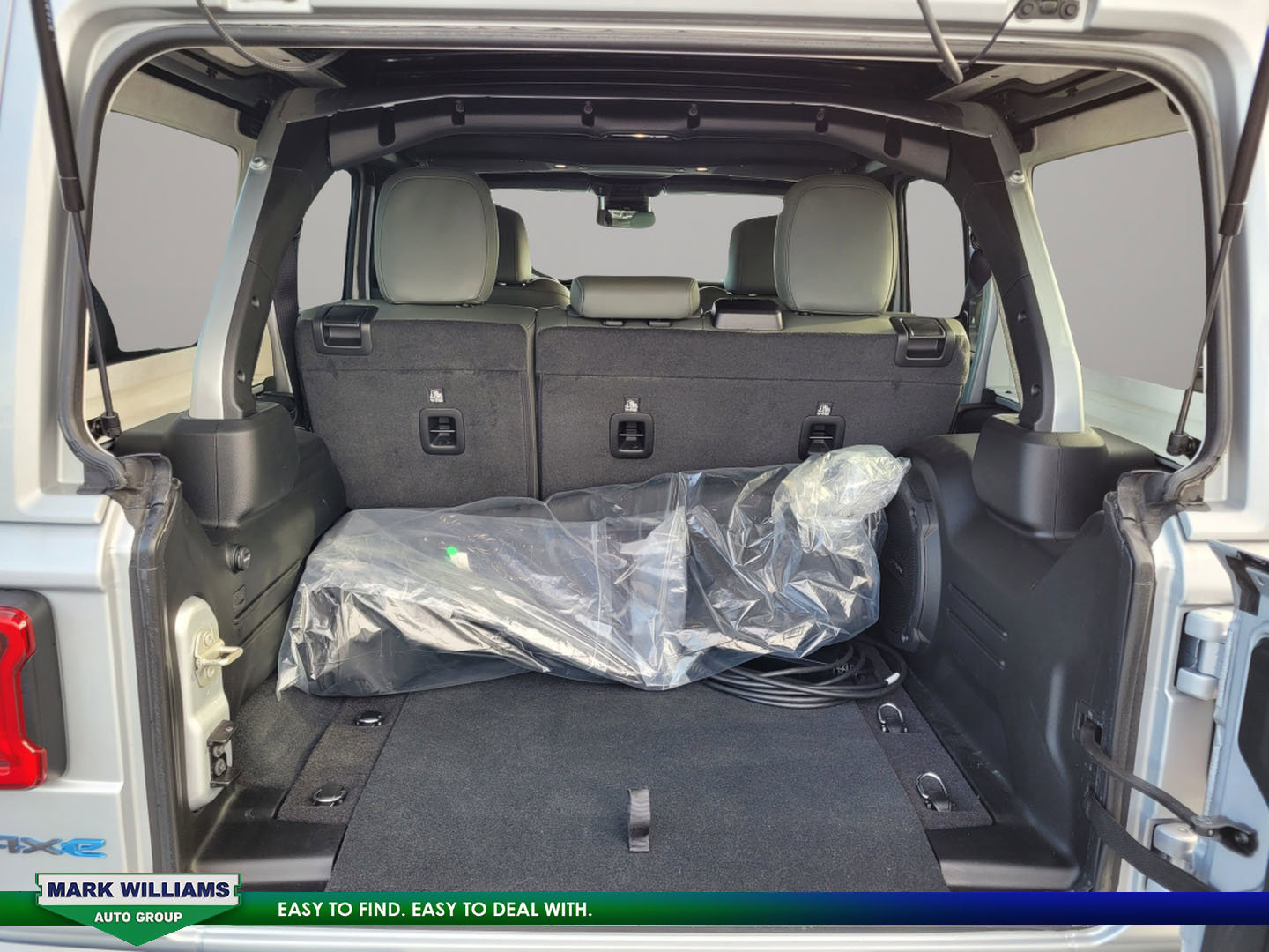 Used 2024 Jeep Wrangler High Altitude image 30