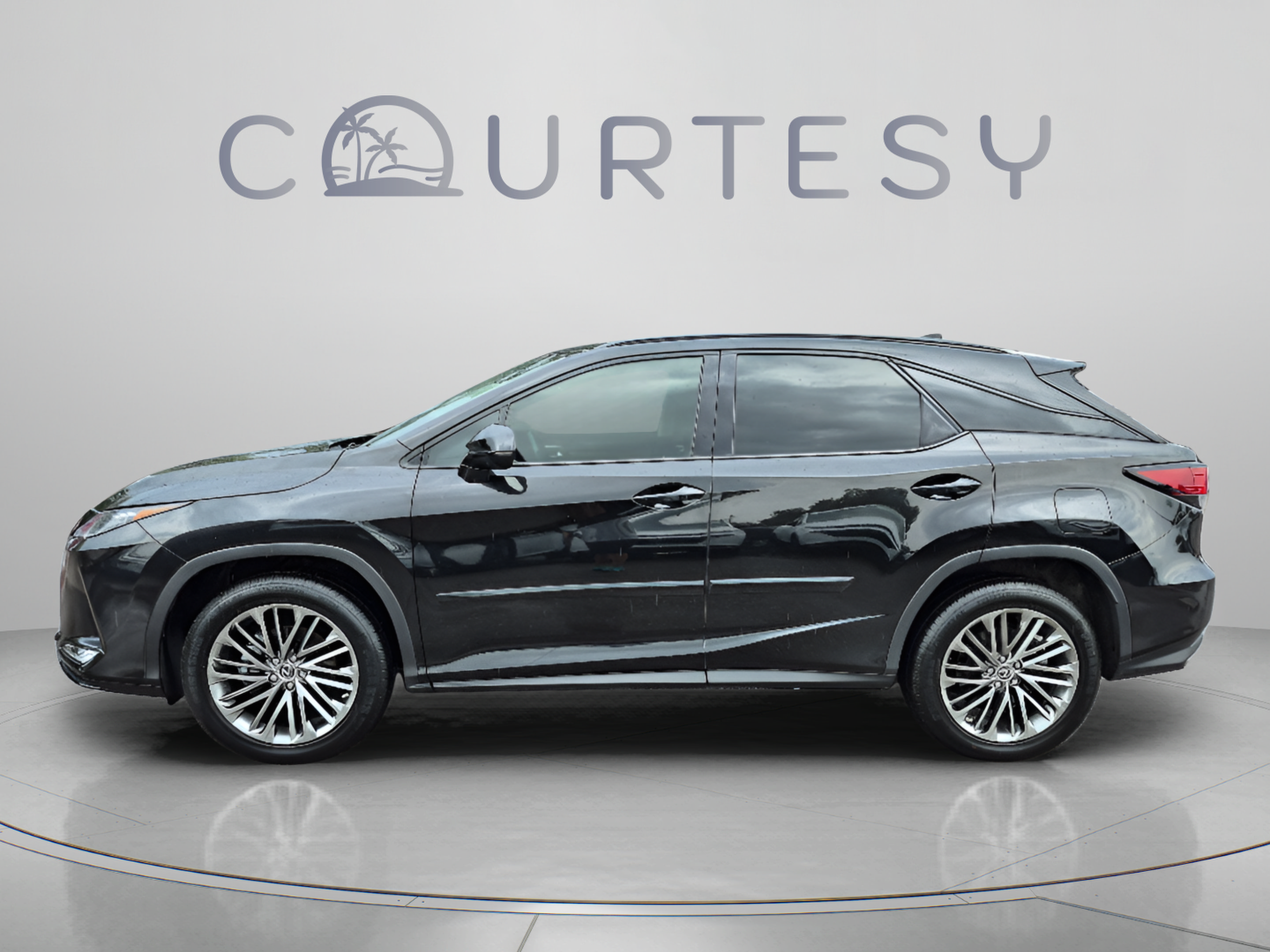 Used 2022 Lexus RX 350 AWD w/ Luxury Package image 2