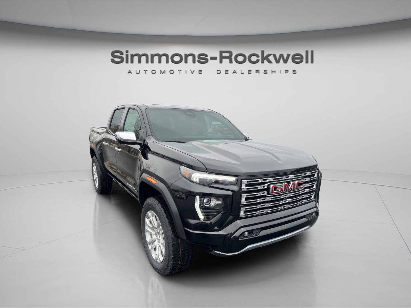 New 2026 GMC Canyon Denali w/ LPO, Denali Black Edition image 3