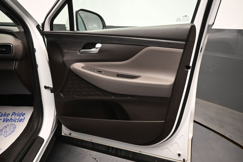 Used 2020 Hyundai Santa Fe SE FWD image 19