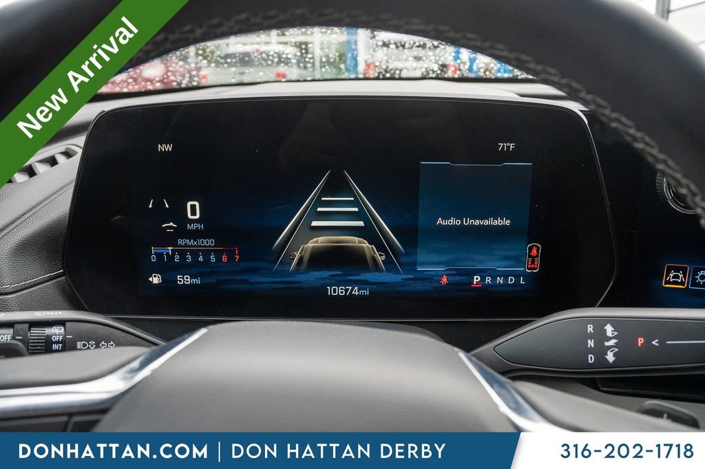 Used 2025 Chevrolet Traverse LT w/ LPO, Floor Liner Package FWD image 6