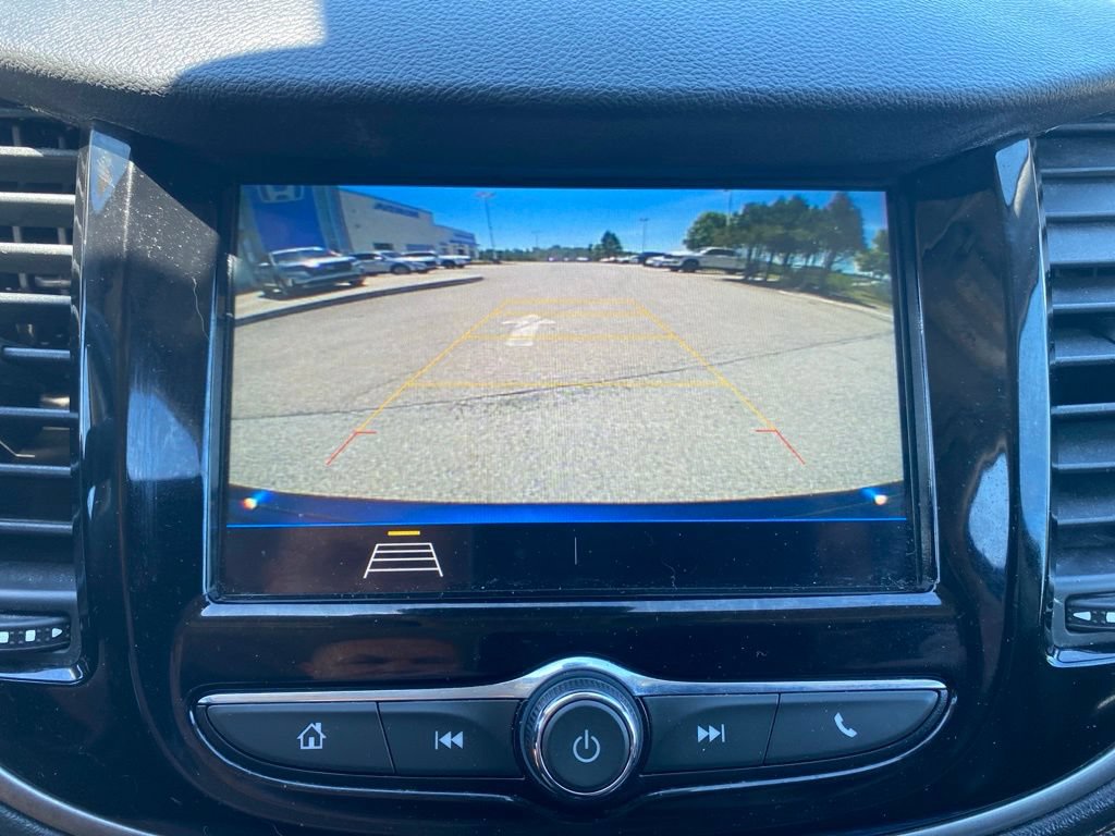 Used 2019 Chevrolet Trax LT w/ LT Convenience Package AWD/4WD image 30