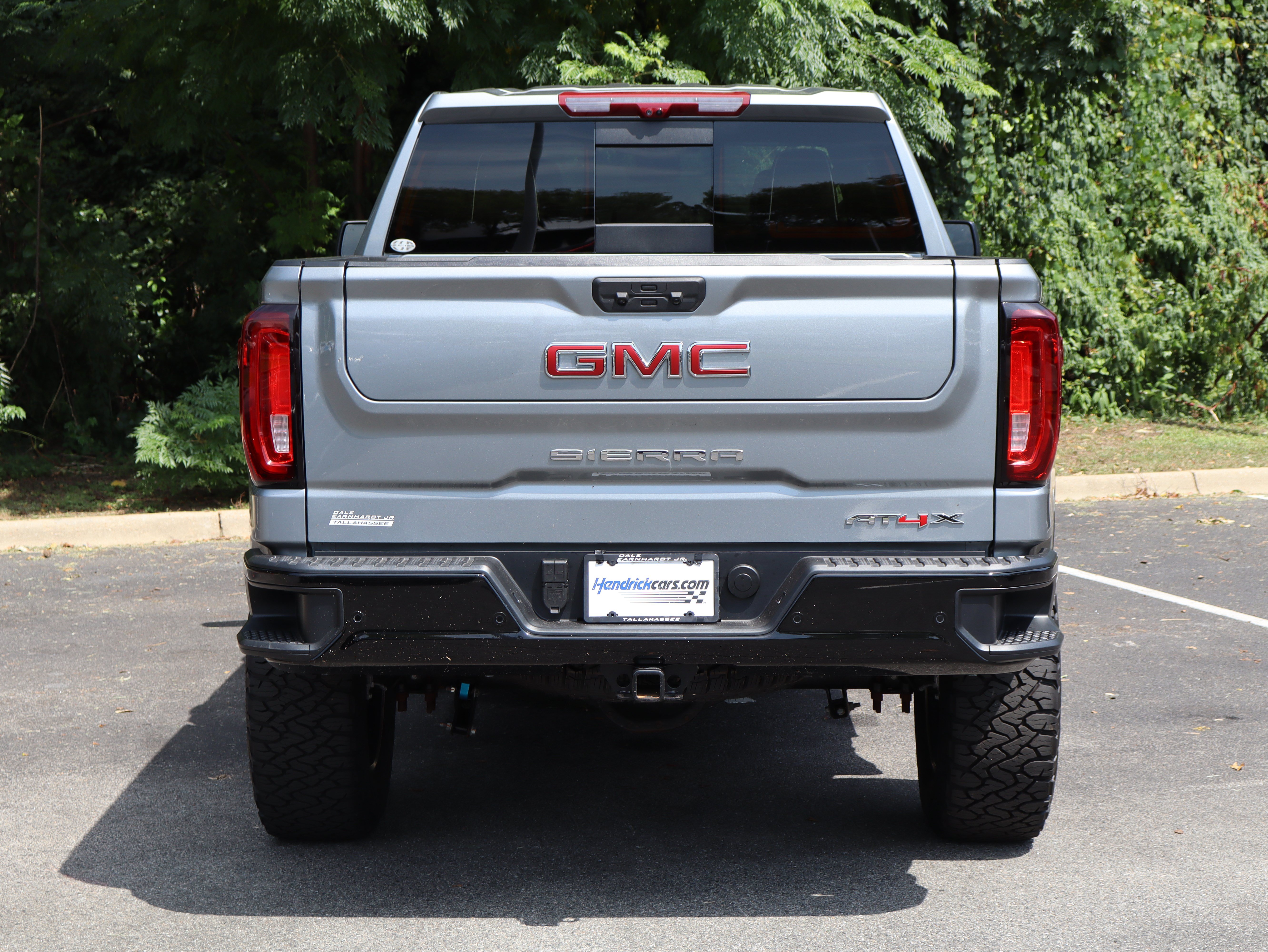 Used 2026 GMC Sierra 1500 AT4X AWD/4WD image 9