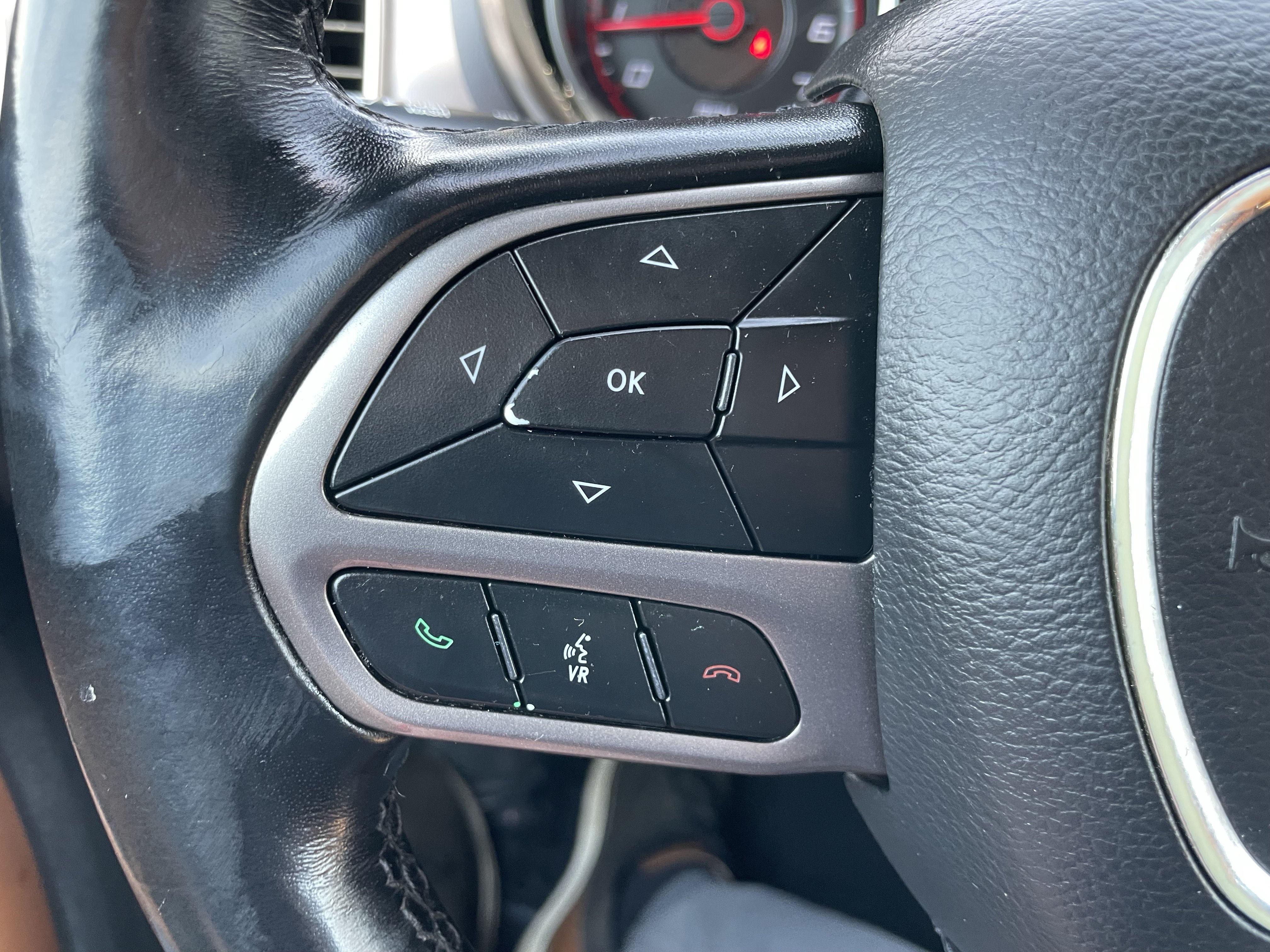 Used 2021 Dodge Charger SXT w/ Plus Group RWD image 15
