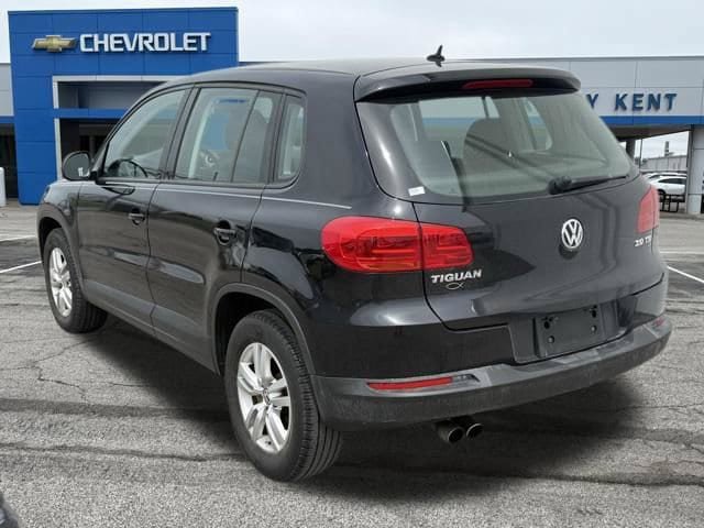 Used 2012 Volkswagen Tiguan S FWD image 26