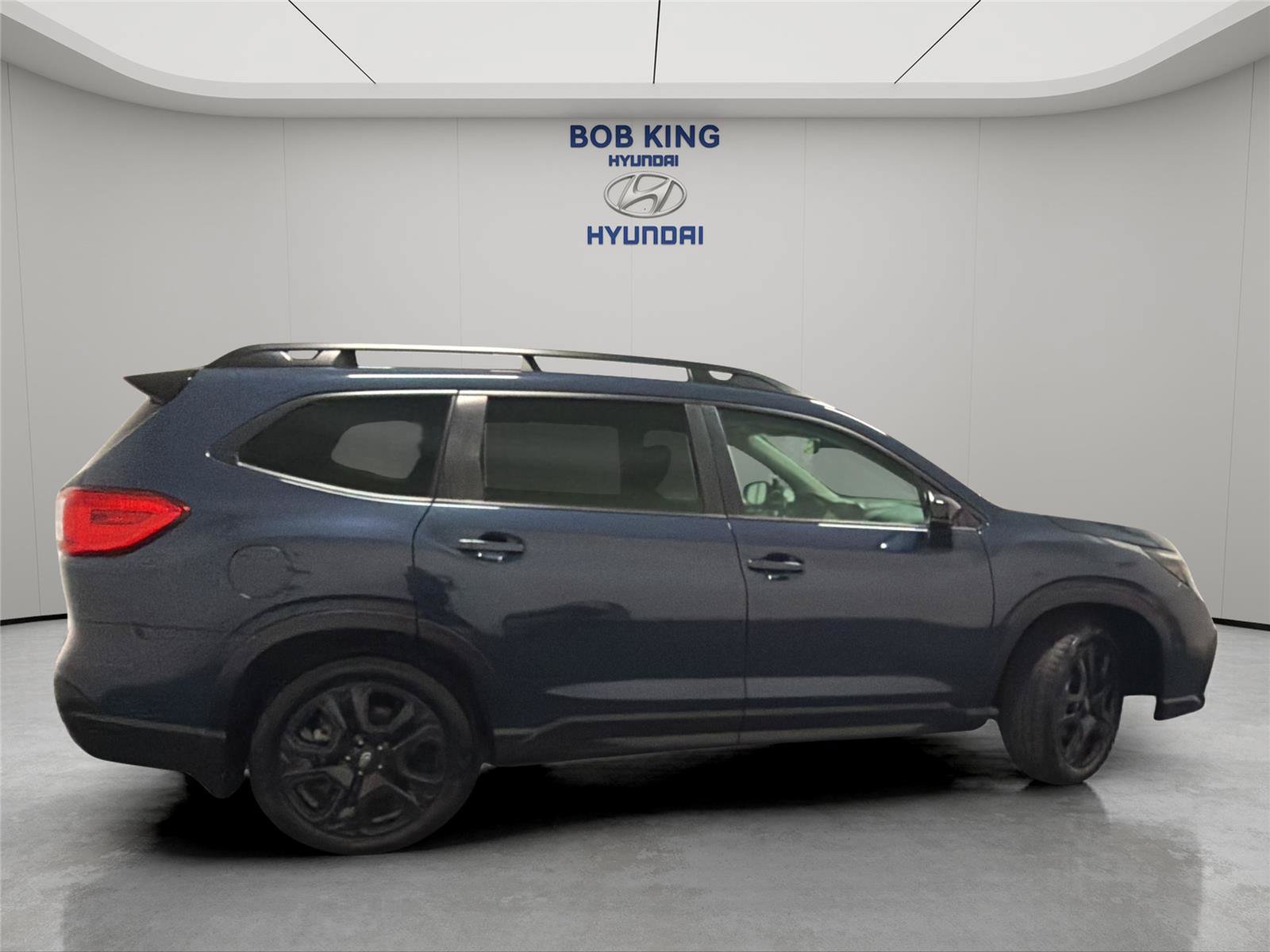 Used 2024 Subaru Ascent Onyx Edition AWD/4WD image 6