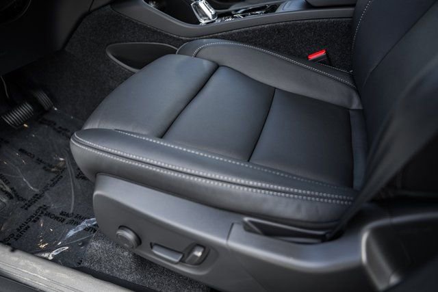 Used 2026 Volvo XC40 B5 Plus w/ Protection Package Premier image 36