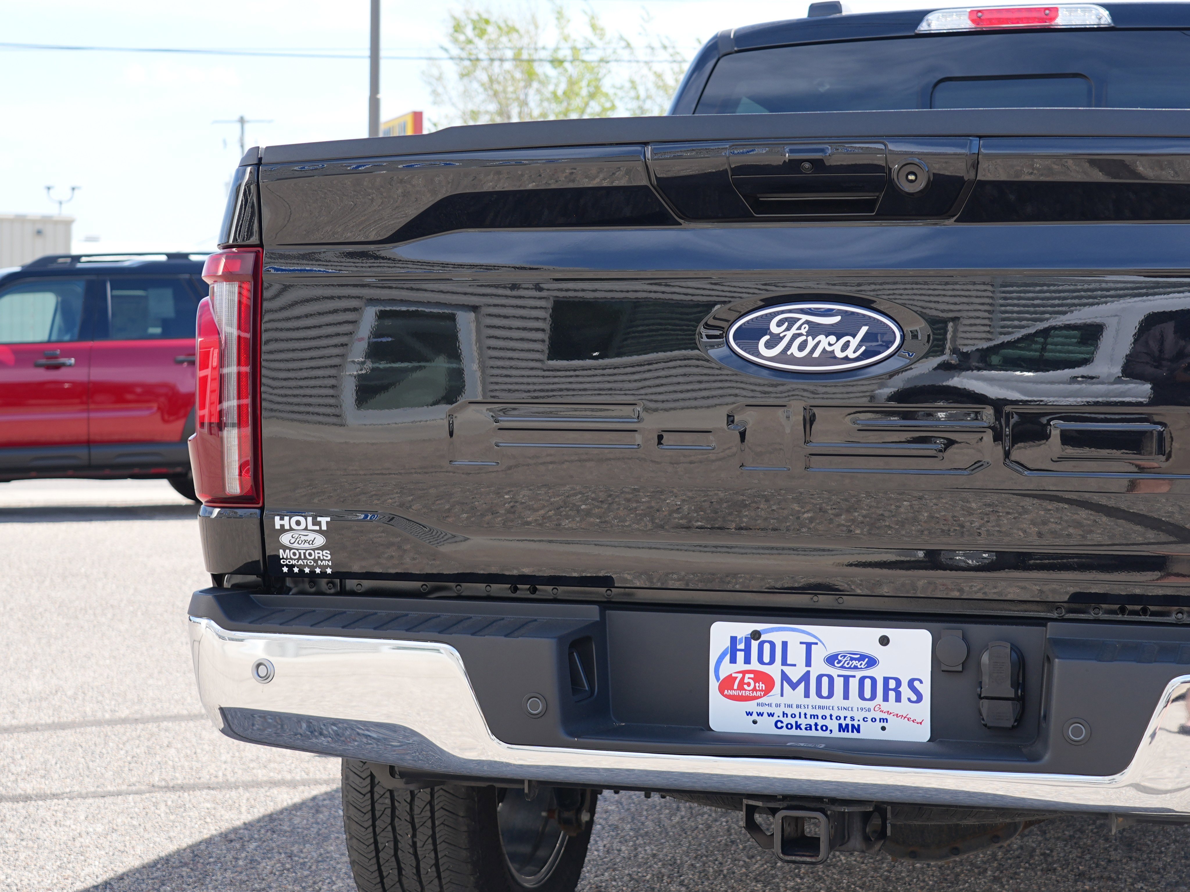 Used 2025 Ford F150 Lariat w/ Equipment Group 501A Mid AWD/4WD image 13