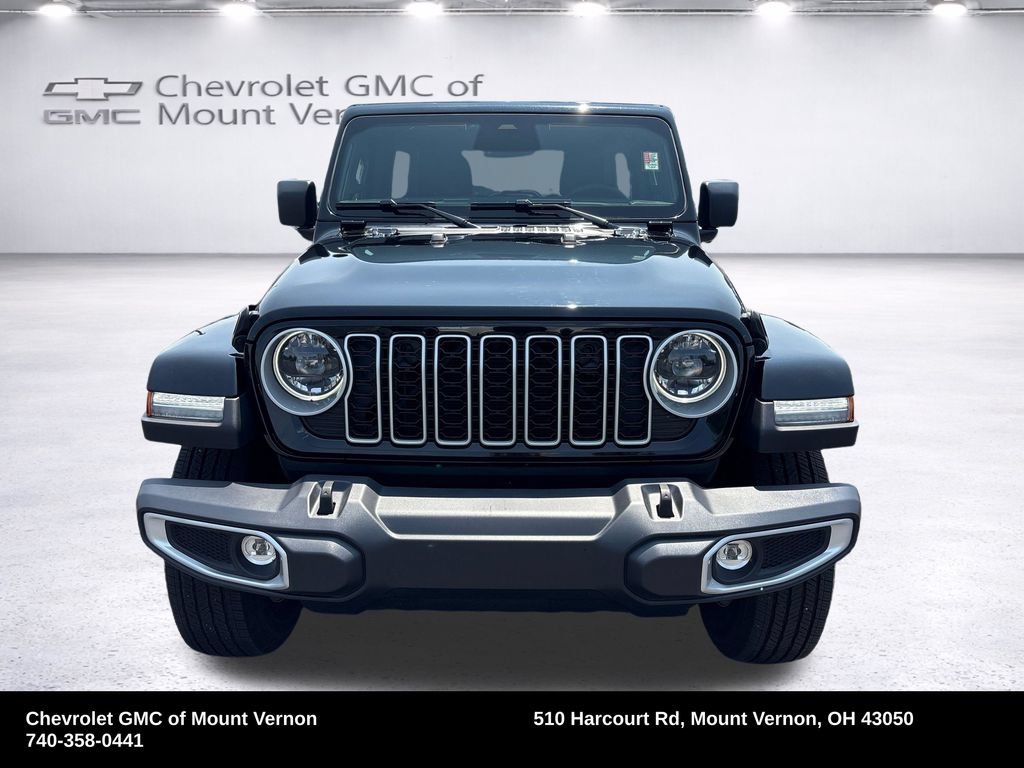 Used 2026 Jeep Wrangler Unlimited Sahara AWD/4WD image 9