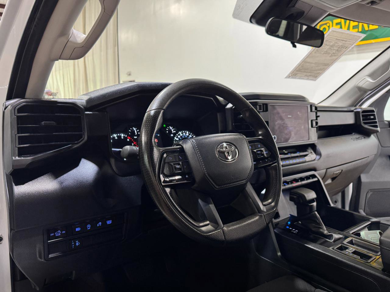 Used 2024 Toyota Tundra SR AWD/4WD image 9