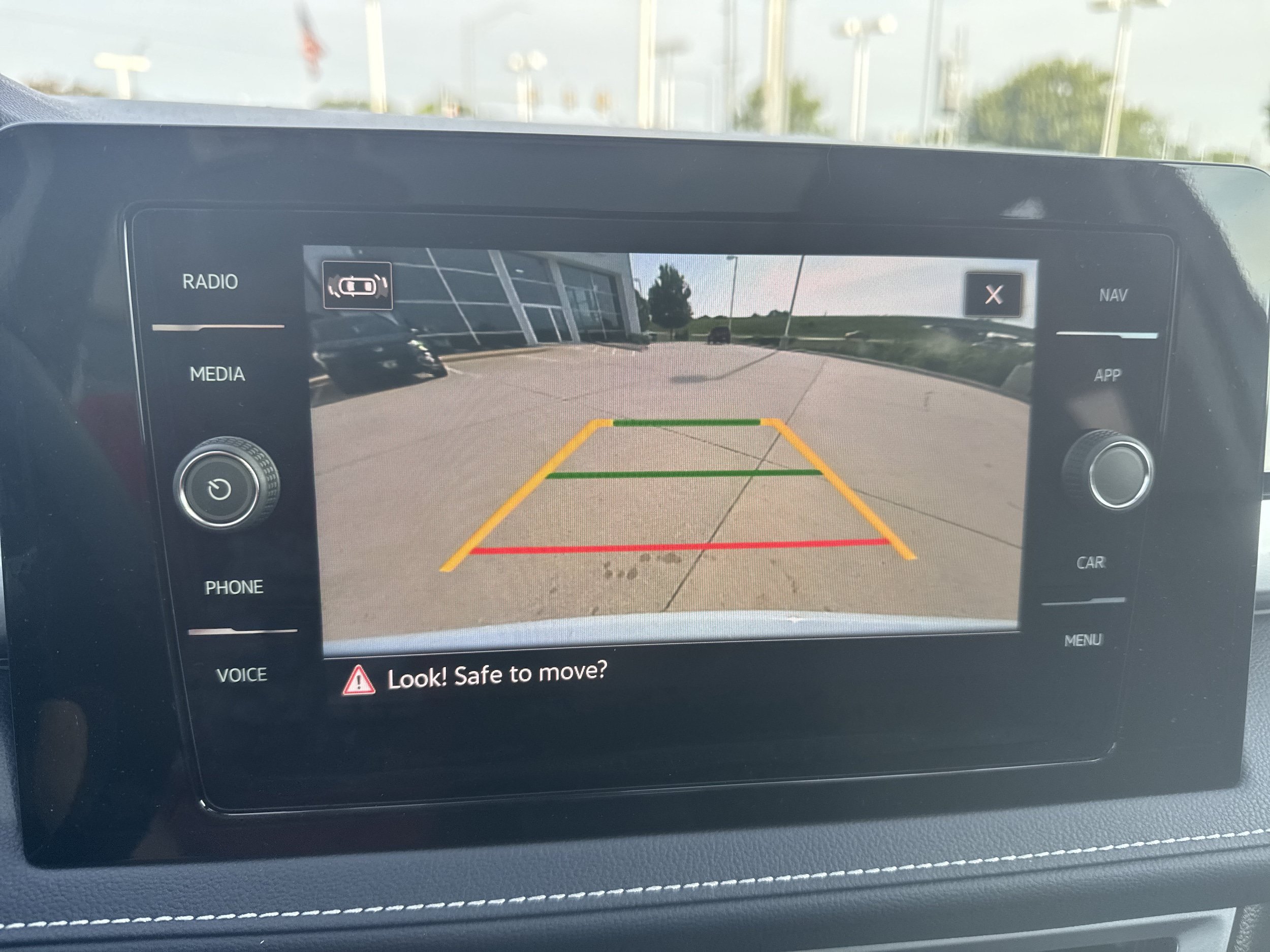 New 2026 Volkswagen Taos SEL AWD/4WD image 22