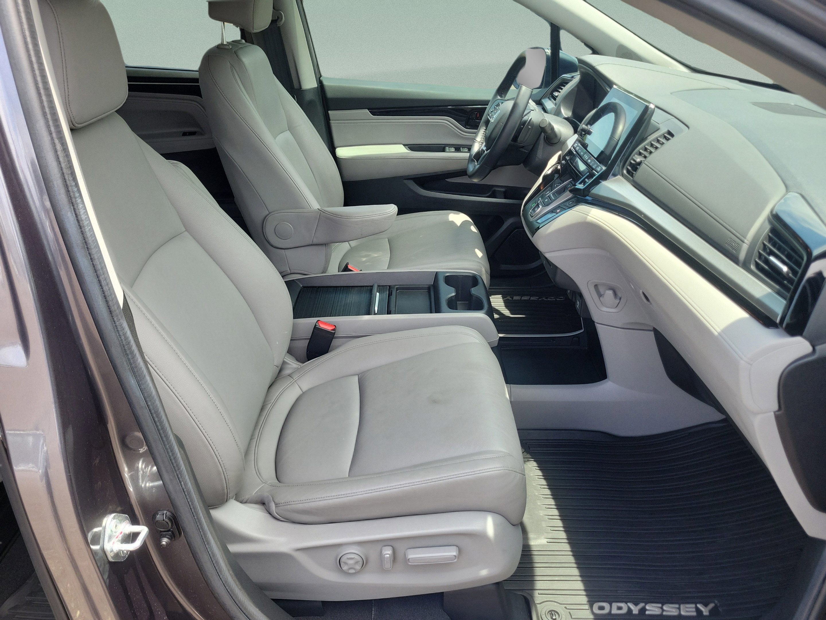 Certified 2024 Honda Odyssey Touring image 18