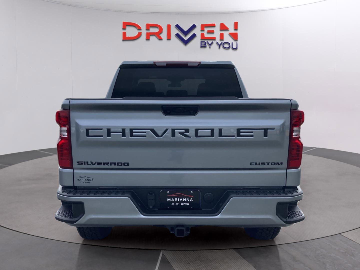 New 2026 Chevrolet Silverado 1500 Custom w/ LPO, Dark Essentials Package image 4