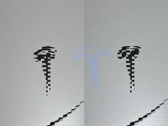 Used 2022 Tesla Model 3 Performance image 11