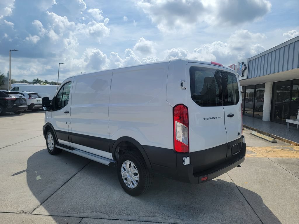Used 2025 Ford Transit 250 Low Roof w/ Exterior Upgrade Package RWD image 3