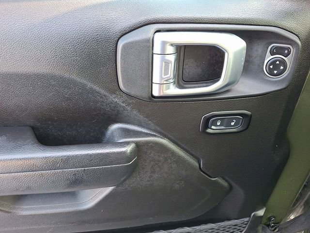 Used 2024 Jeep Wrangler Unlimited Rubicon image 12