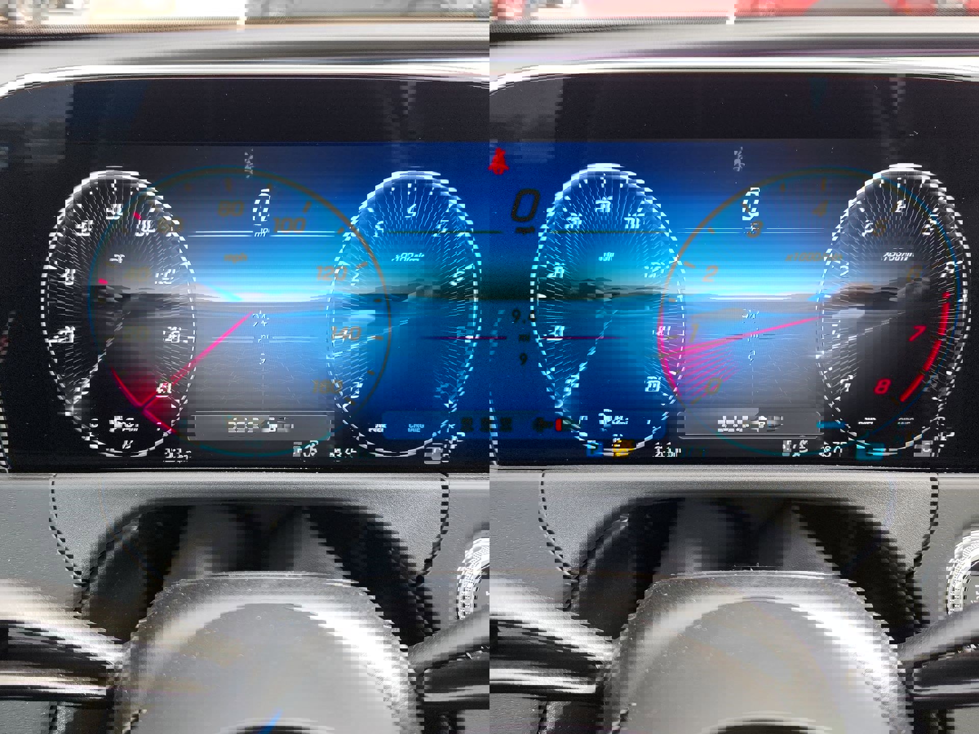 New 2025 Mercedes-Benz E 350 4MATIC Sedan image 20