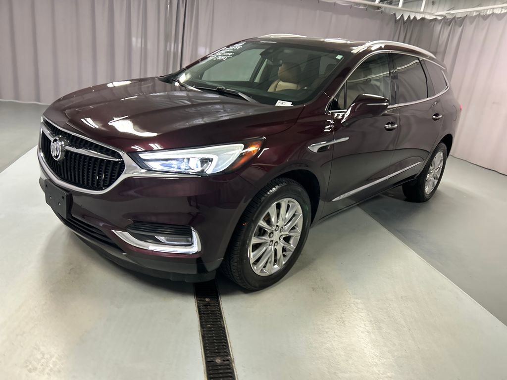 Used 2018 Buick Enclave Premium w/ Experience Buick Package image 3