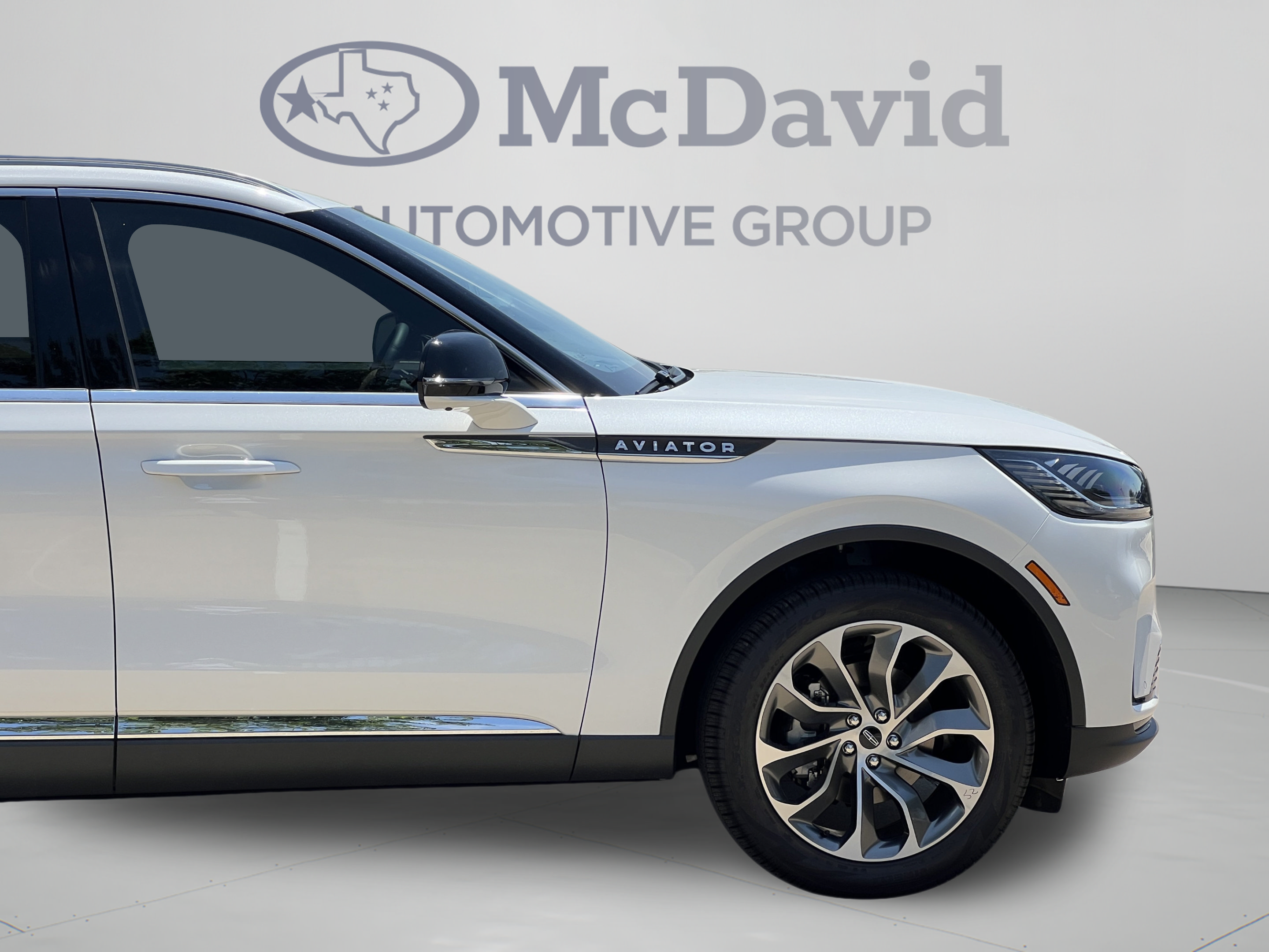 New 2026 Lincoln Aviator Reserve RWD image 32
