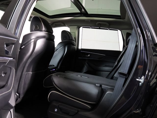 Certified 2023 Acura MDX w/ Advance Package AWD/4WD image 15