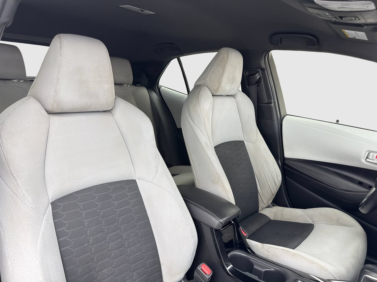 Used 2019 Toyota Corolla SE w/ SE Option Package FWD image 38