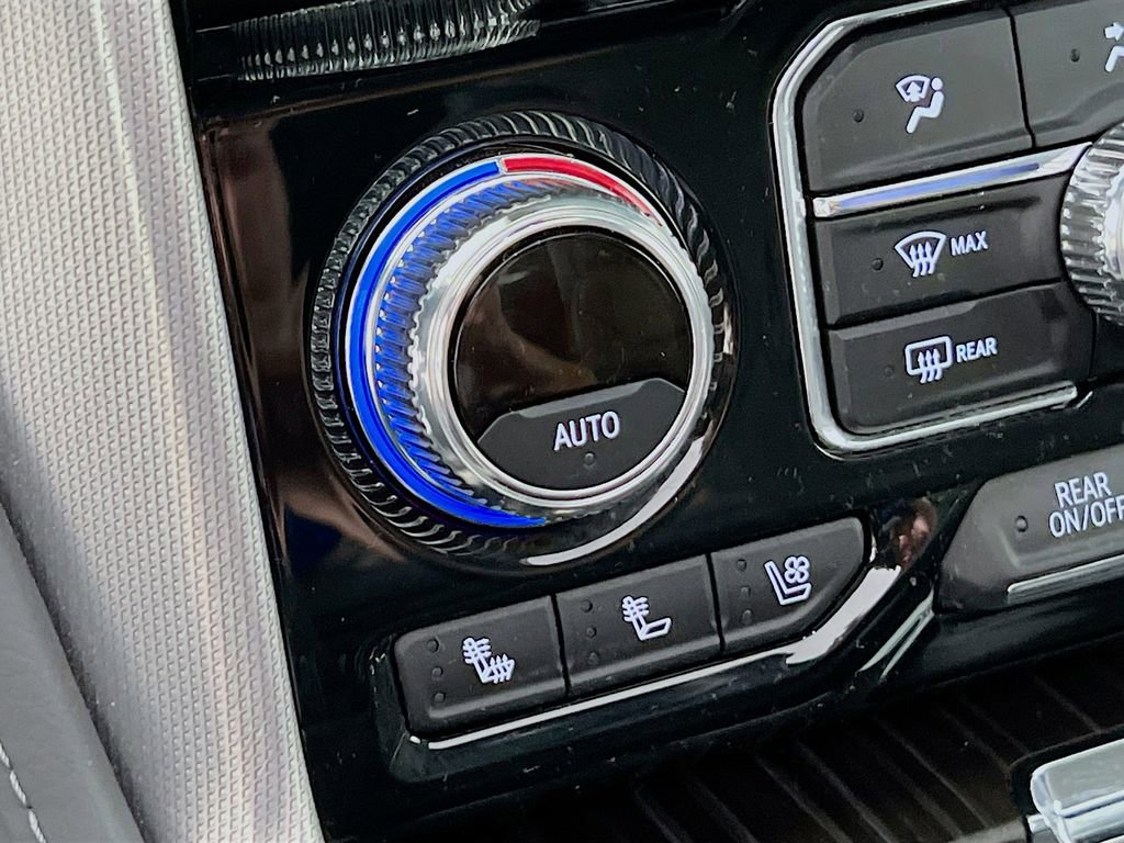 Certified 2024 GMC Yukon Denali w/ Denali Reserve Package AWD/4WD image 20