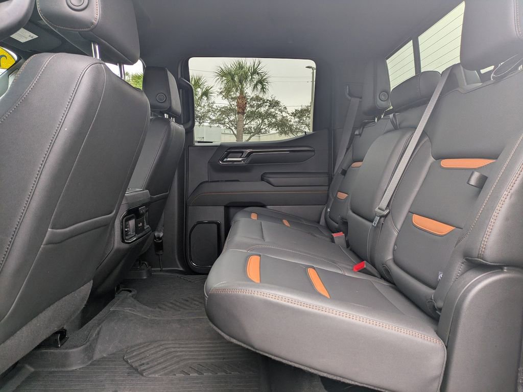 Used 2024 GMC Sierra 1500 AT4 w/ AT4 Premium Package image 14