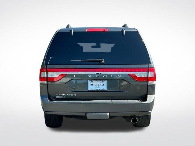 Used 2017 Lincoln Navigator Reserve image 5