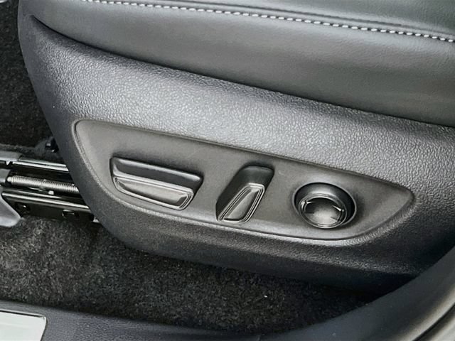 New 2026 Toyota Highlander Limited AWD/4WD image 13