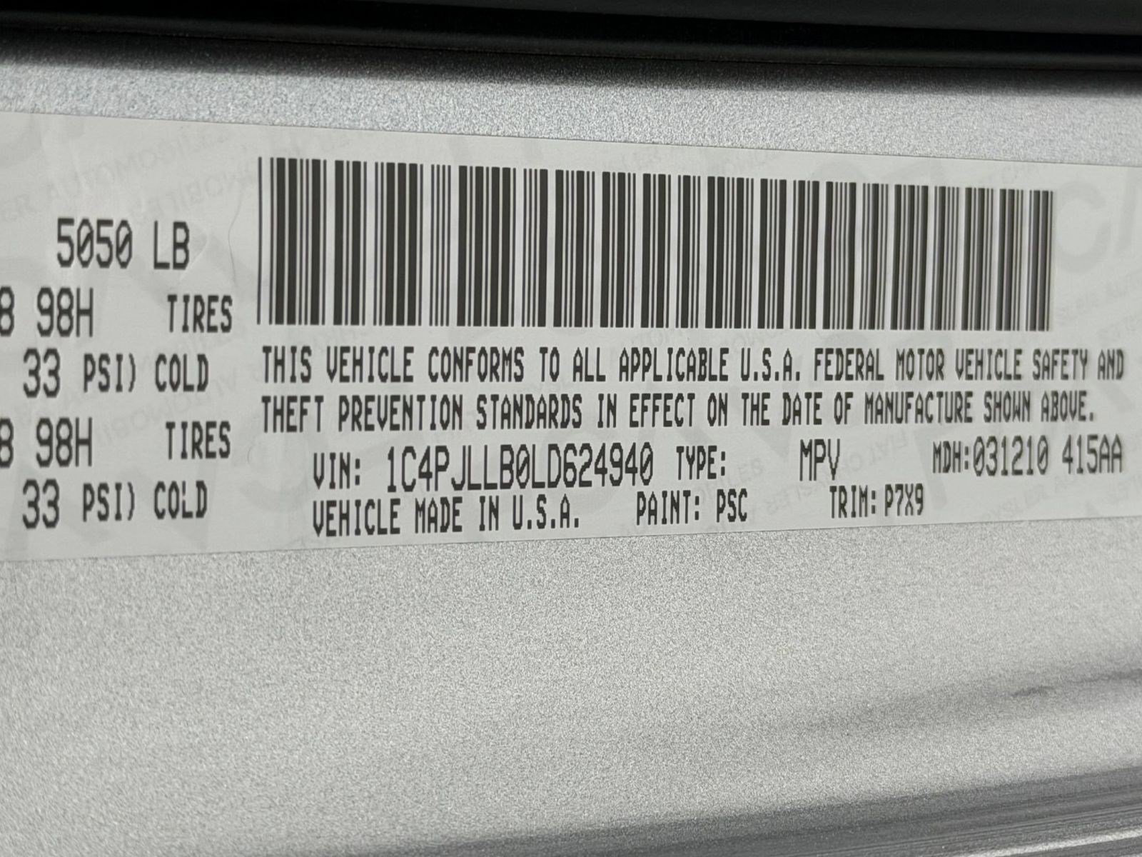 Used 2020 Jeep Cherokee Latitude Plus FWD image 23