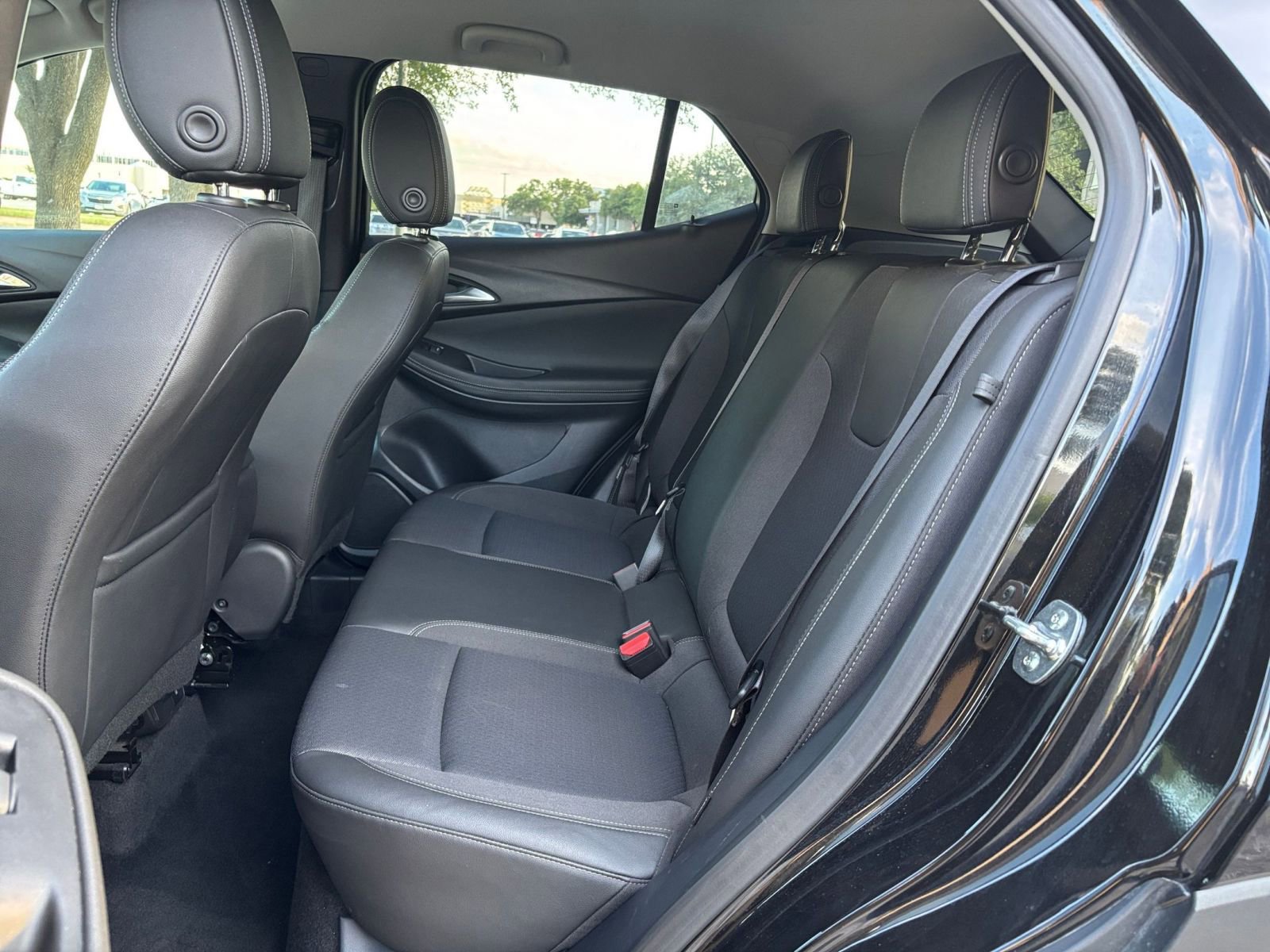 Used 2025 Buick Encore GX Preferred FWD image 21