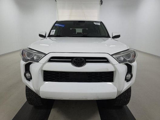 Used 2020 Toyota 4Runner SR5 image 3