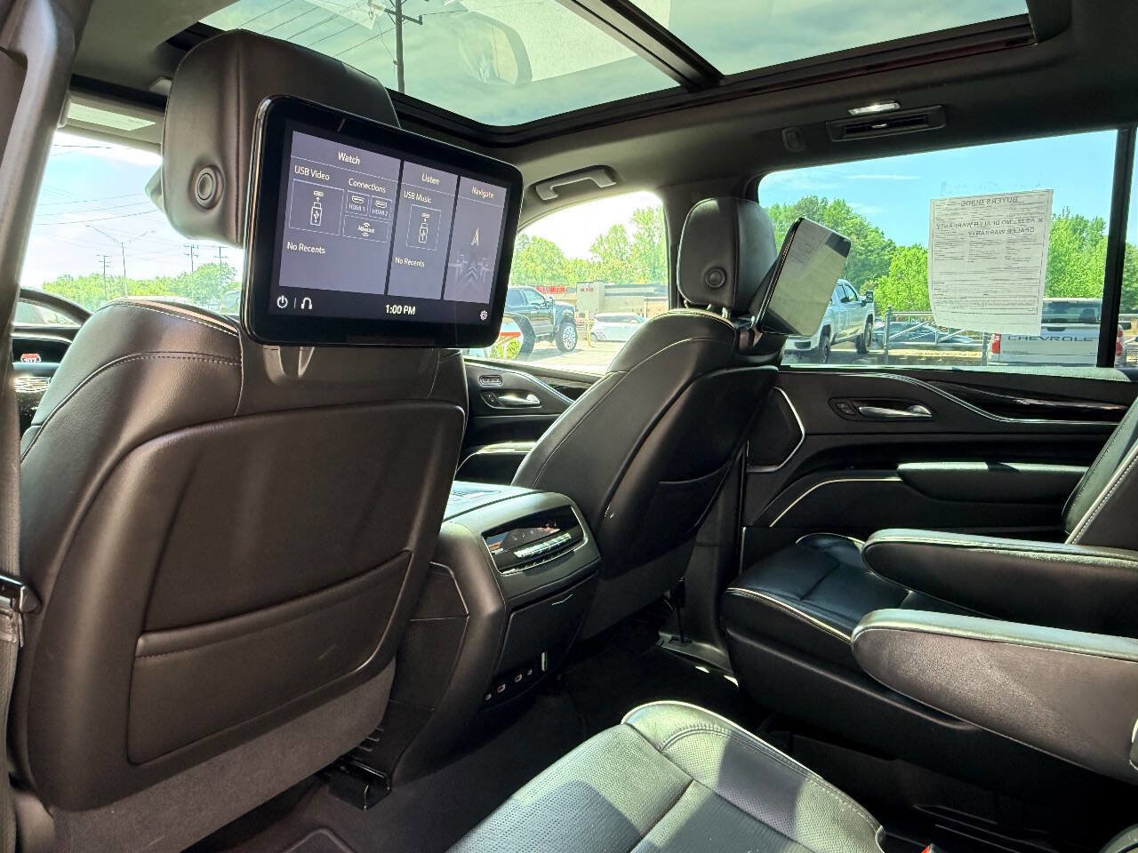 Used 2021 Cadillac Escalade ESV Sport w/ Driver Assist Tech Package image 34