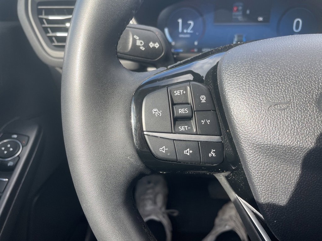 Used 2023 Ford Escape Platinum image 49