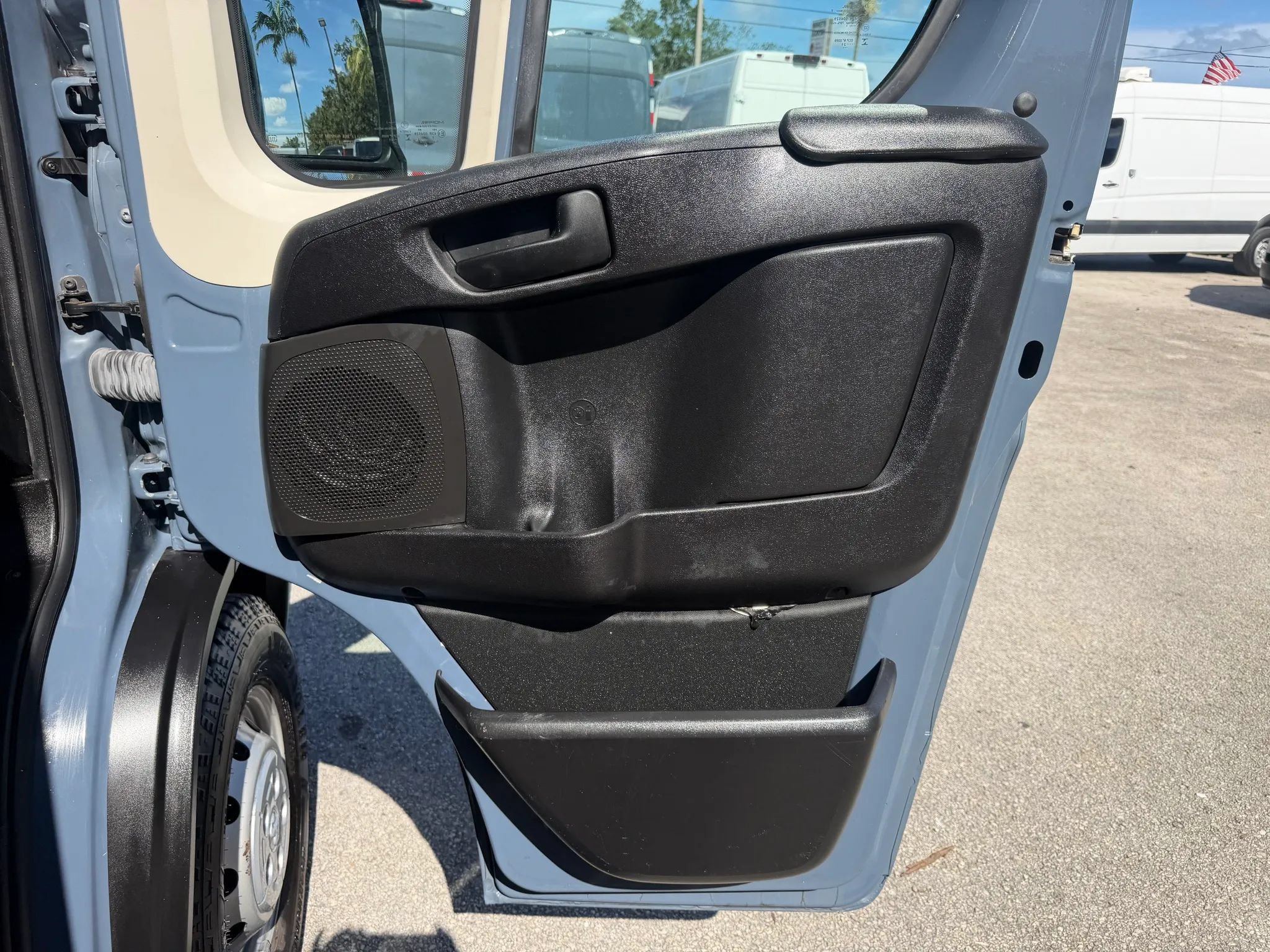Used 2021 RAM ProMaster 3500 FWD image 16