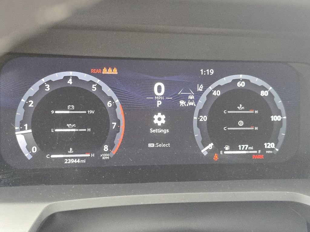 Used 2024 Toyota Tacoma TRD Sport AWD/4WD image 28