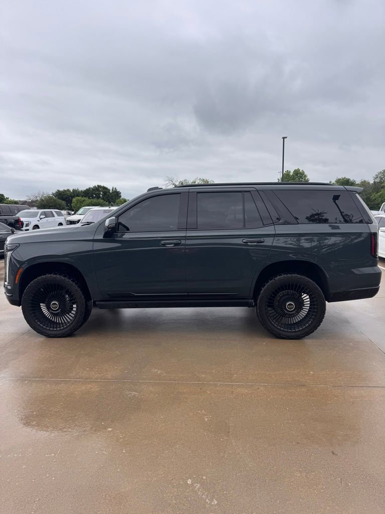 Used 2025 Cadillac Escalade Sport w/ Touring Package AWD/4WD image 4