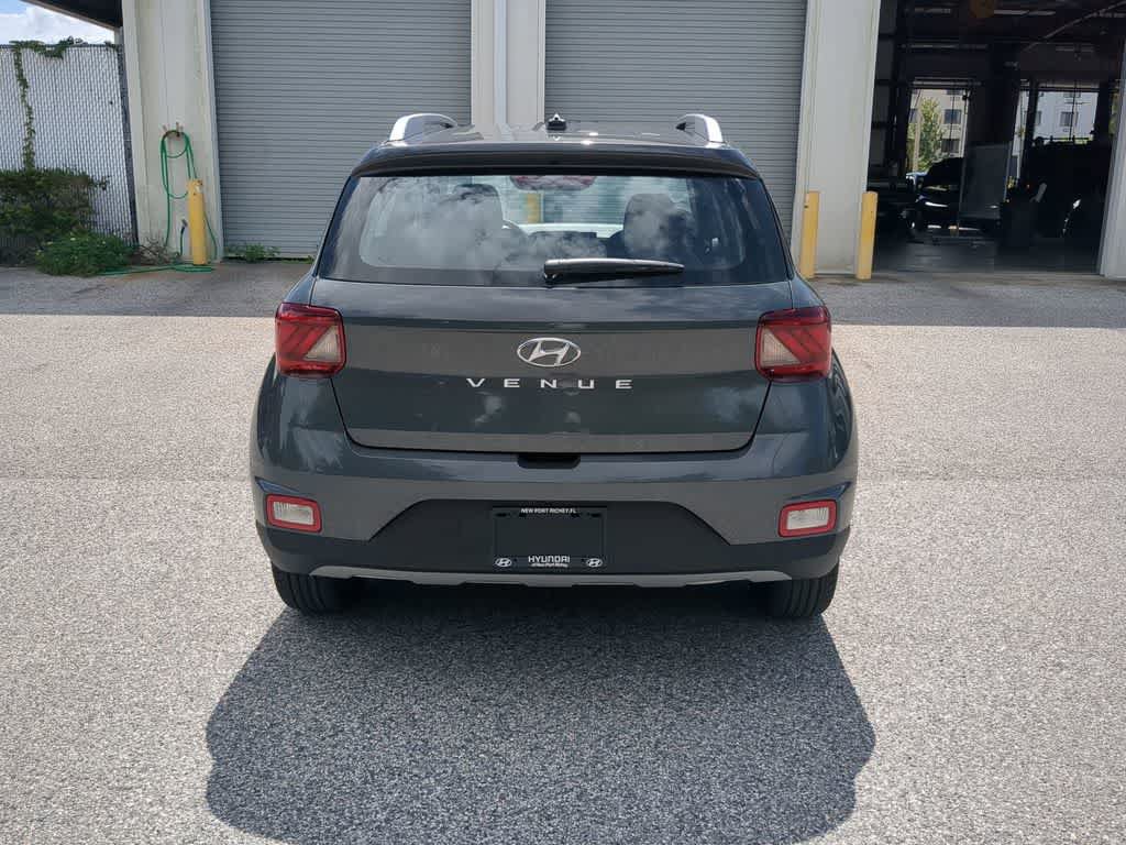 New 2026 Hyundai Venue SEL FWD image 6