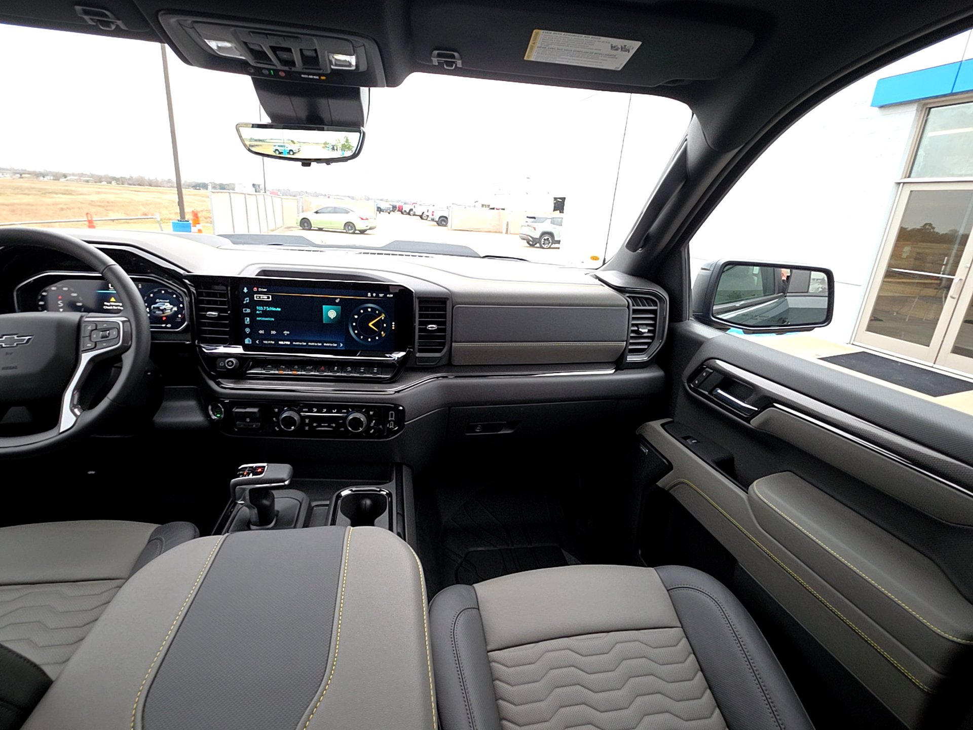 Used 2026 Chevrolet Silverado 1500 ZR2 image 17