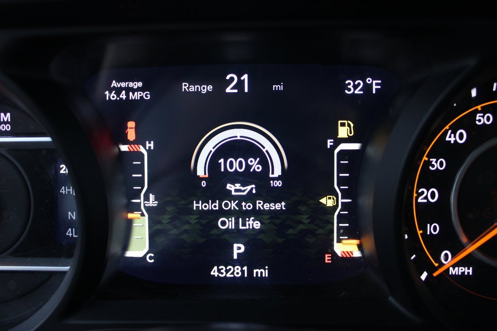 Used 2024 Jeep Wrangler Unlimited Rubicon image 15