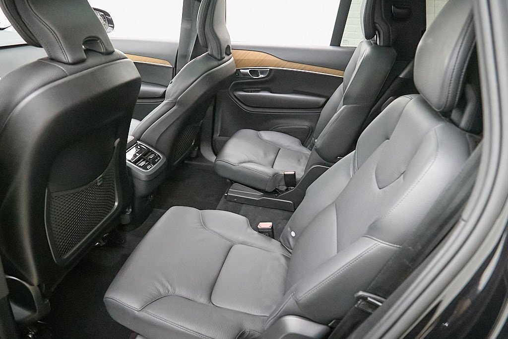 Certified 2023 Volvo XC90 B6 Plus w/ Protection Package Premier image 20