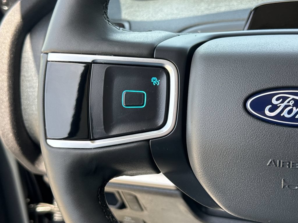 Certified 2025 Ford Expedition Active RWD image 16
